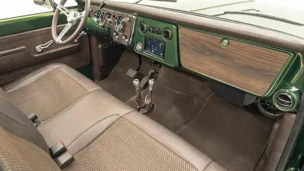 1971 Classic Chevy K10_18 Passenger Side Interior
