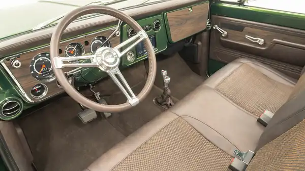 1971 Classic Chevy K10_14 15 Driver Side Interior