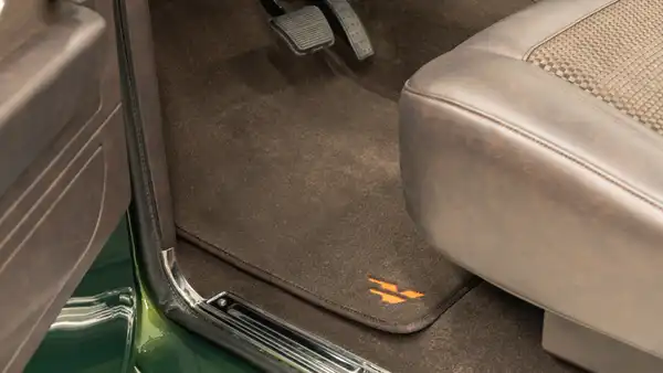 1971 Classic Chevy K10_17 Front Interior