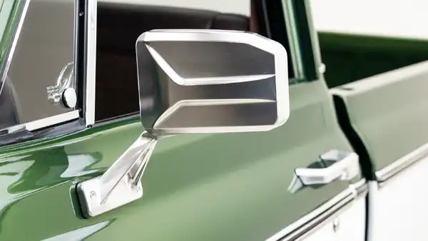 1971 Classic Chevy K10_Exterior  Copy 2