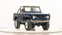 1976 Classic Ford Bronco_6 Passenger Side Front 