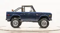 1976 Classic Ford Bronco_8 Passenger Side
