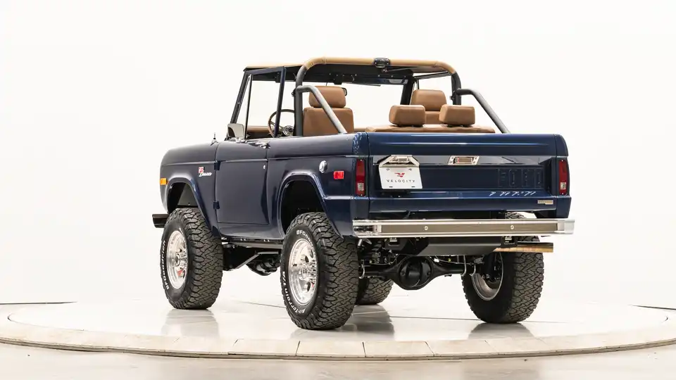 1976 Classic Ford Bronco_12Driver Side Rear