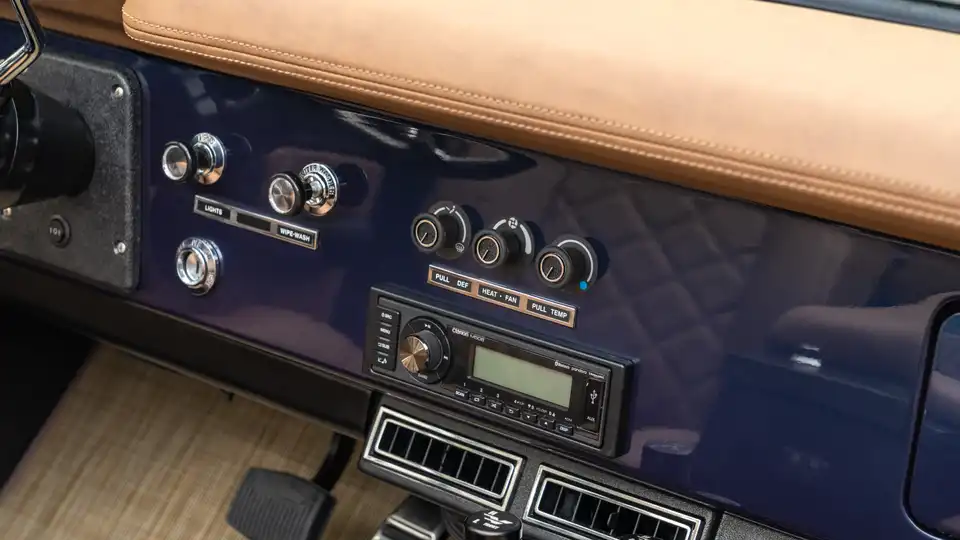 1976 Classic Ford Bronco_19 Interior