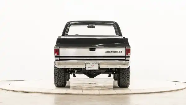 1978 Classic Chevy K10_11 Rear Tailgate
