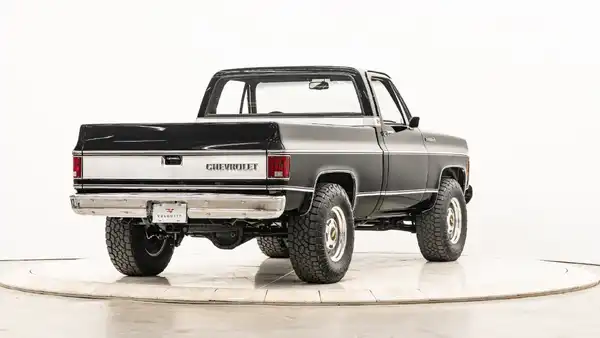 1978 Classic Chevy K10_10 Passenger Side Rear