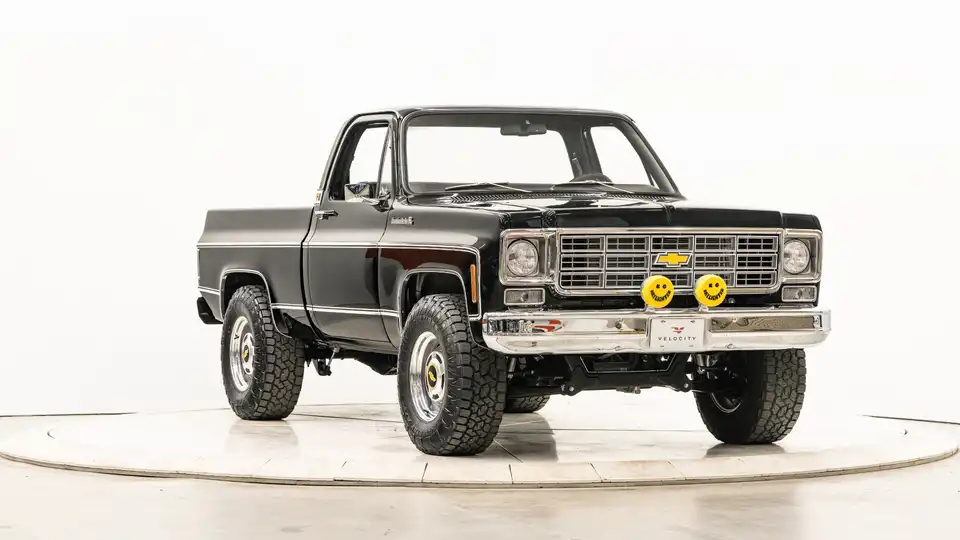 1978 Classic Chevy K10_6 Passenger Side Front 