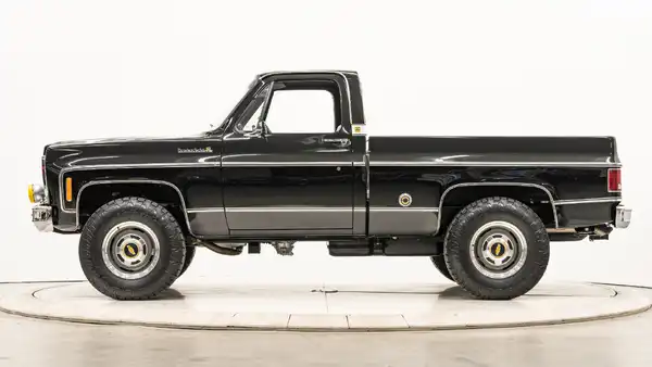1978 Classic Chevy K10_2 Drivers Side 