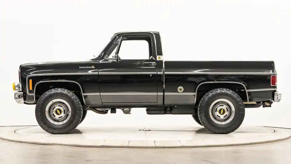 1978 Classic Chevy K10_2 Drivers Side 