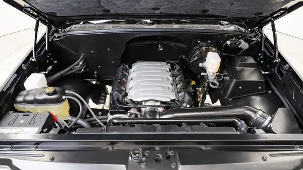 1978 Classic Chevy K10_26 5.0L Ford Coyote Engine