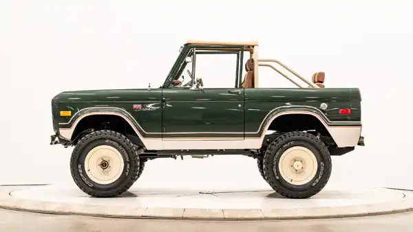 1967 Classic Ford Bronco_2 Drivers Side 