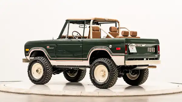 1967 Classic Ford Bronco_13 Driver Side Rear 3.4
