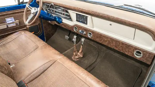 1968 Classic Ford F150_18 Passenger Side Interior