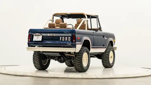 1974 Classic Ford Bronco_10 Passenger Side Rear