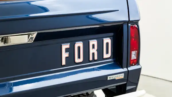 1974 Classic Ford Bronco_25 Exterior 
