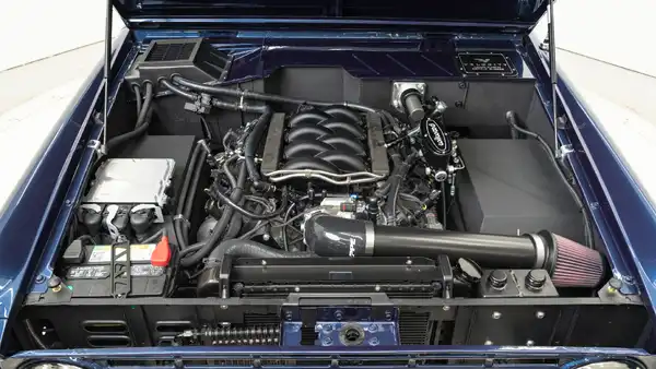 1974 Classic Ford Bronco_26 5.0L Ford Coyote Engine