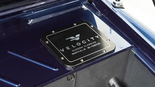 1974 Classic Ford Bronco_27 Ford Coyote Engine