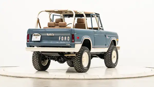 Classic Ford Bronco_10 Passenger Side Rear