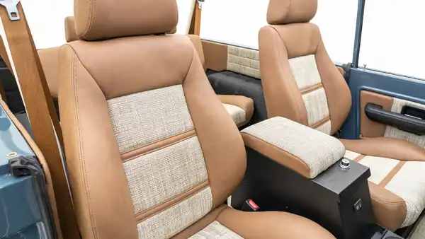 Classic Ford Bronco_21 Interior
