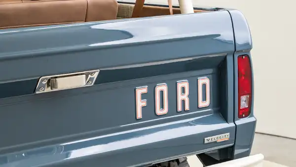 Classic Ford Bronco_Exterior  Copy 2