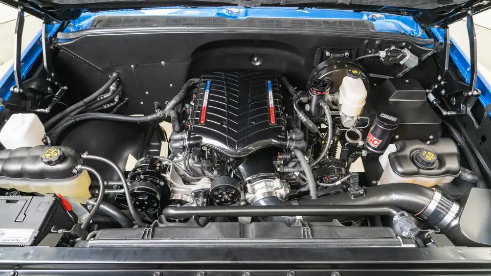1977 Chevy K10_26 5.0L Ford Coyote Engine (1)