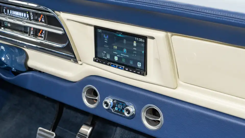 1972 Classic Ford F250_22 Interior