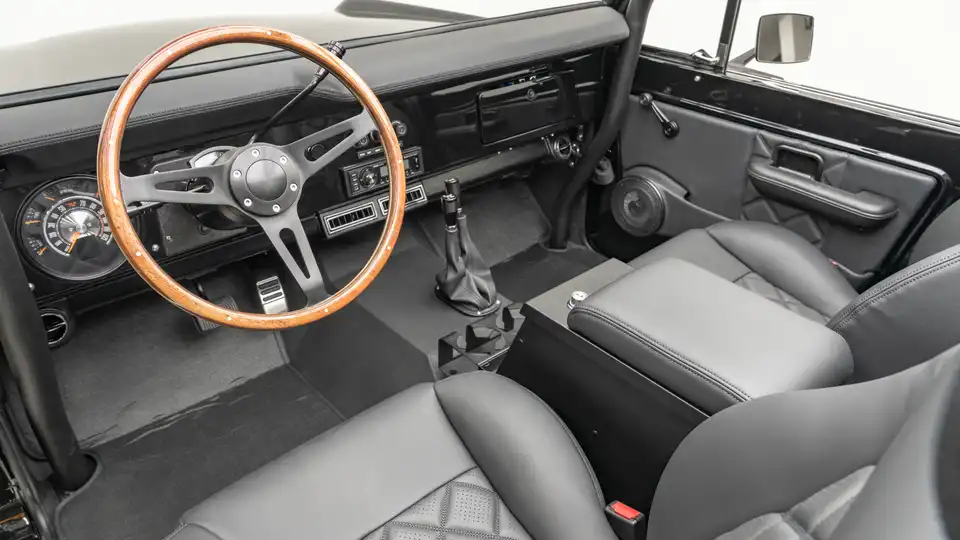 1974 Classic Ford Bronco_ 14 15 Driver Side Interior