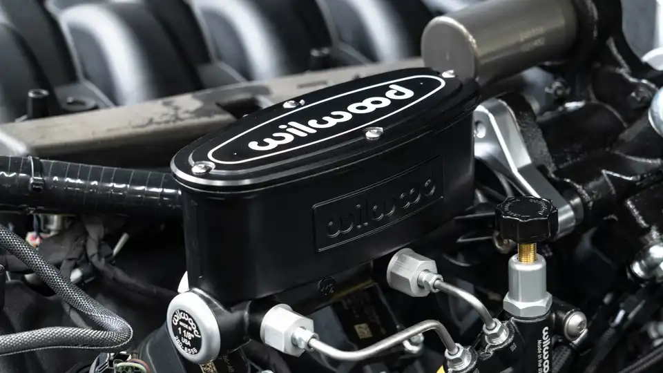 1974 Classic Ford Bronco_28 V8 Coyote Engine