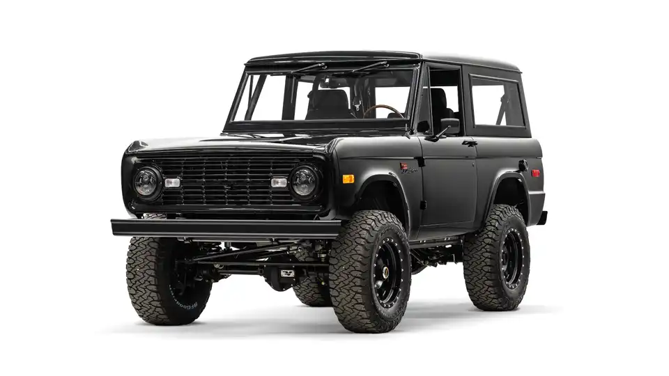 1974 Classic Ford Bronco_4 Drivers Side Front 