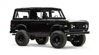 1974 Classic Ford Bronco_7 Passenger Side Front  3.4