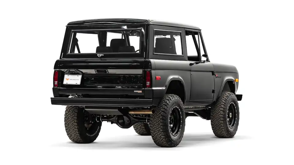 1974 Classic Ford Bronco_10 Passenger Side Rear