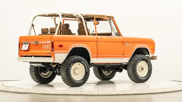 1973 Classic Ford Bronco_9 Passenger Side Rear 3