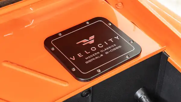 1973 Classic Ford Bronco_27 Ford Coyote Engine