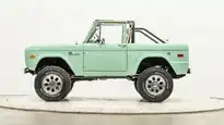 1977 Classic Ford Bronco_2 Drivers Side 