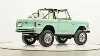 1977 Classic Ford Bronco_9 Passenger Side Rear 3