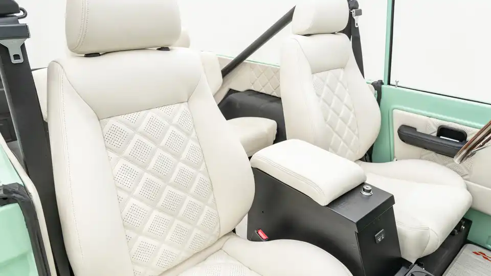 1977 Classic Ford Bronco_21 Interior