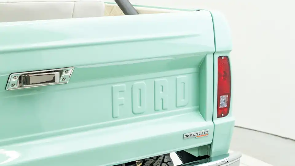 1977 Classic Ford Bronco_Exterior  Copy
