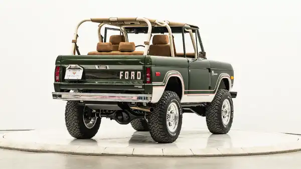1971 Classic Ford Bronco_10 Passenger Side Rear