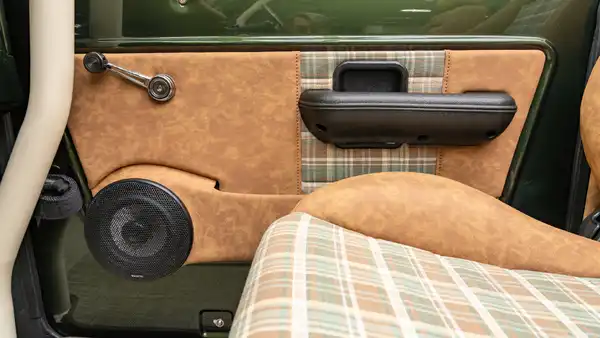 1971 Classic Ford Bronco_20 Interior