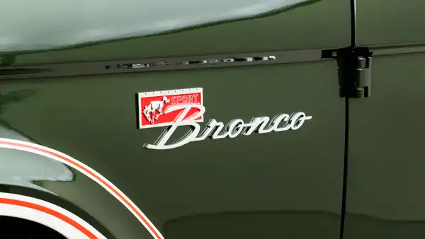 1971 Classic Ford Bronco_25 Exterior 