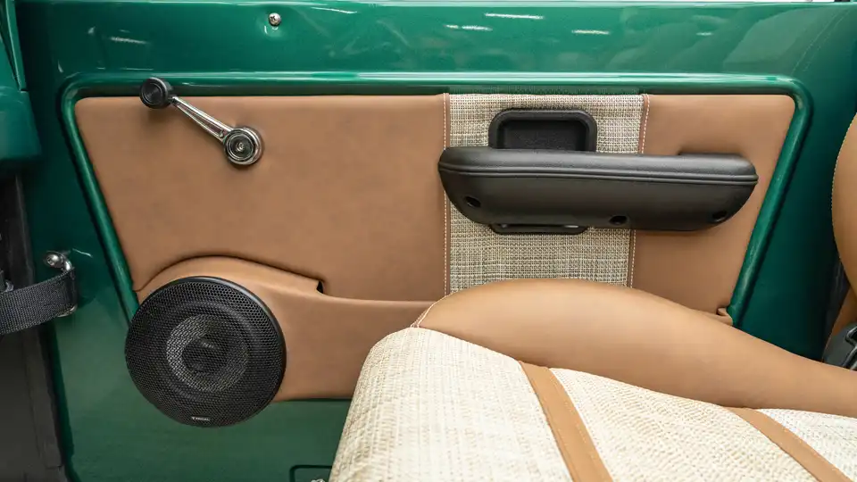 1966 Classic Ford Bronco_21 Interior