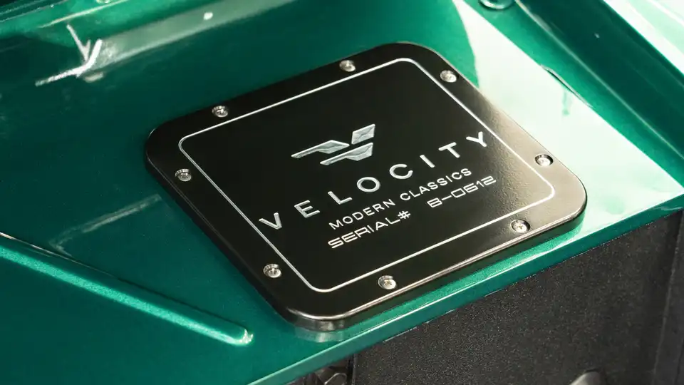 1966 Classic Ford Bronco_27 Ford Coyote Engine