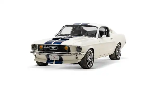 1968 Classic Ford Mustang_4 Drivers Side Front 