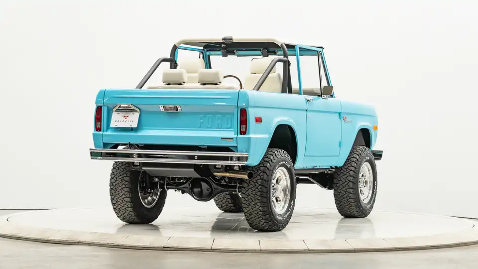1971 Classic Ford Bronco_10 Passenger Side Rear