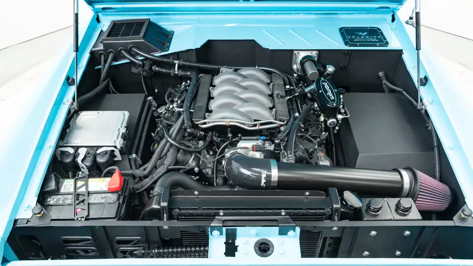 1971 Classic Ford Bronco_26 5.0L Ford Coyote Engine