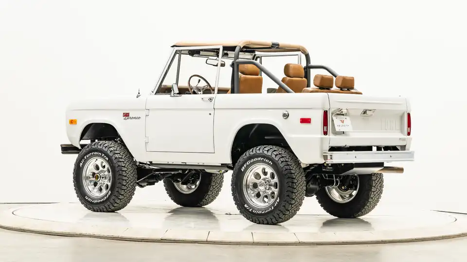 1955 Classic Ford Bronco_13 Driver Side Rear 3.4