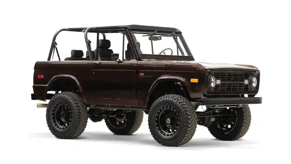 1968 Classic Ford Bronco_7 Passenger Side Front  3.4