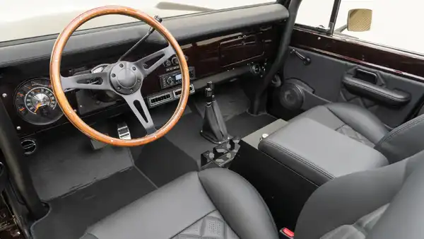 1968 Classic Ford Bronco_14_15 Driver Side Interior