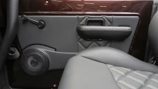 1968 Classic Ford Bronco_19 Interior
