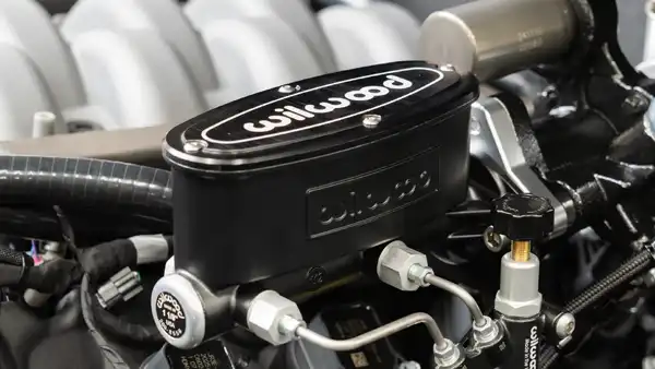 1968 Classic Ford Bronco_28 V8 Coyote Engine